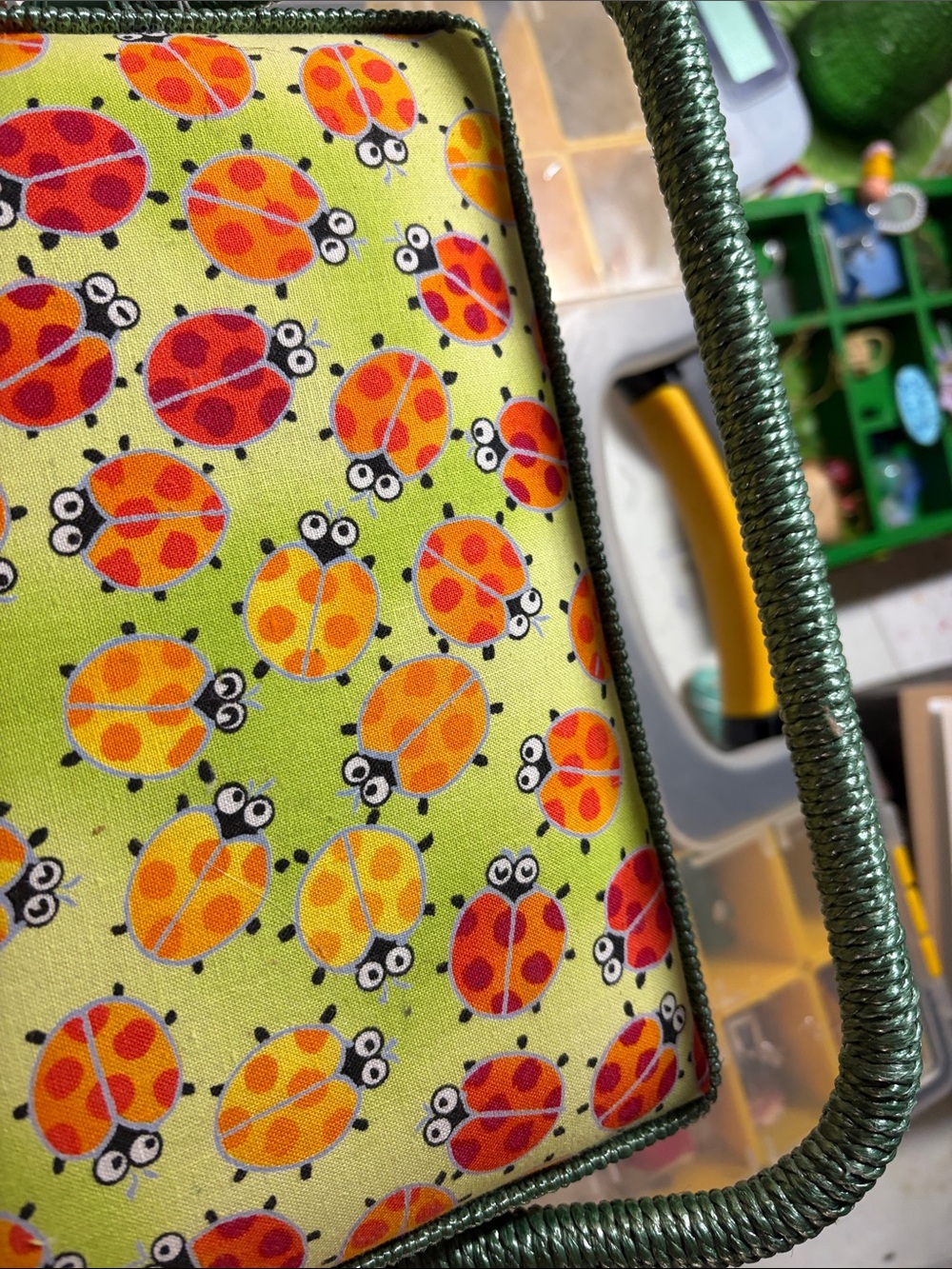 NWT Bright Ladybug-Print Fabric Sewing Box - Green - Picture 5 of 7